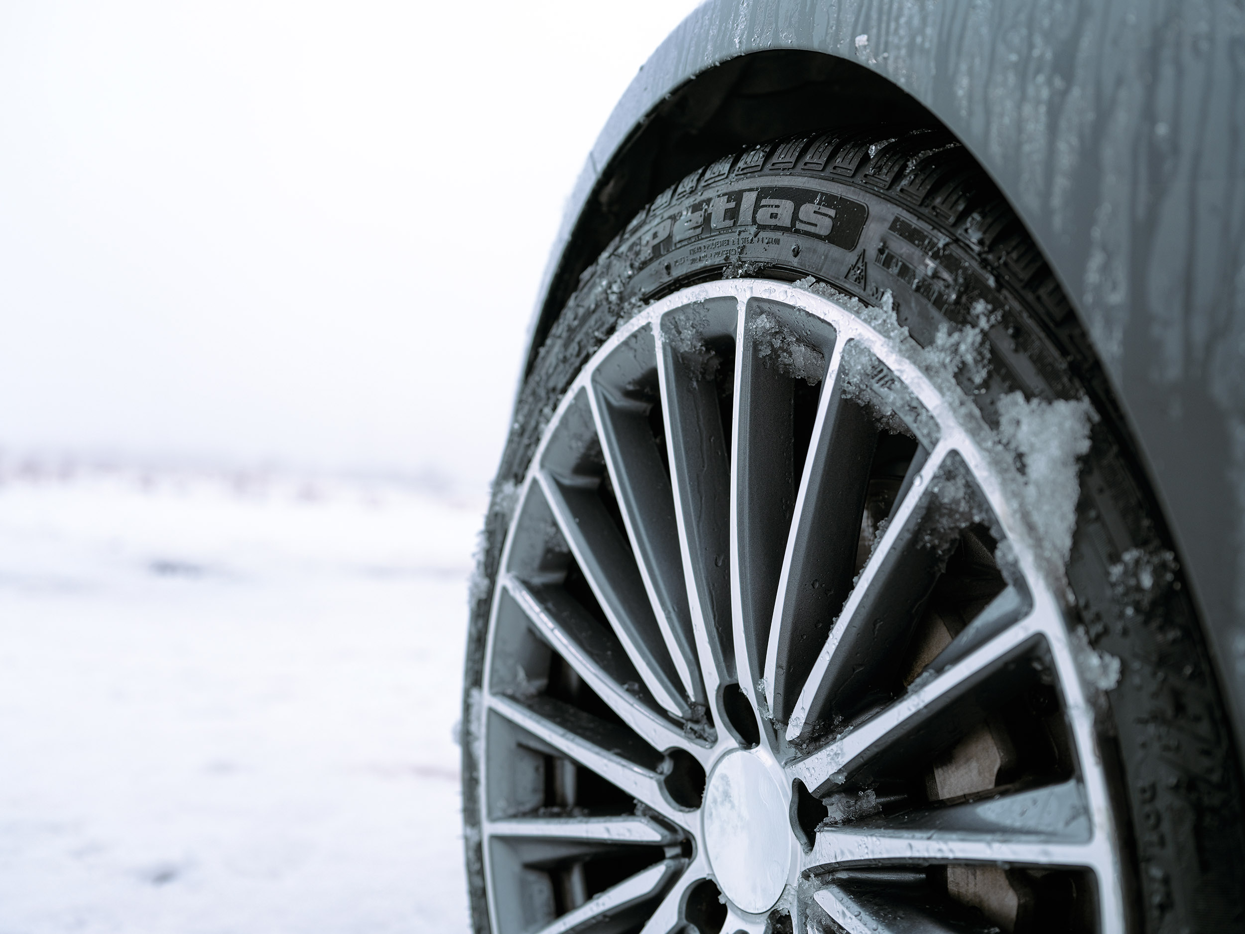 Petlas’tan karda güvenli sürüş için öneriler 2 Petlas’tan karda güvenli sürüş için öneriler