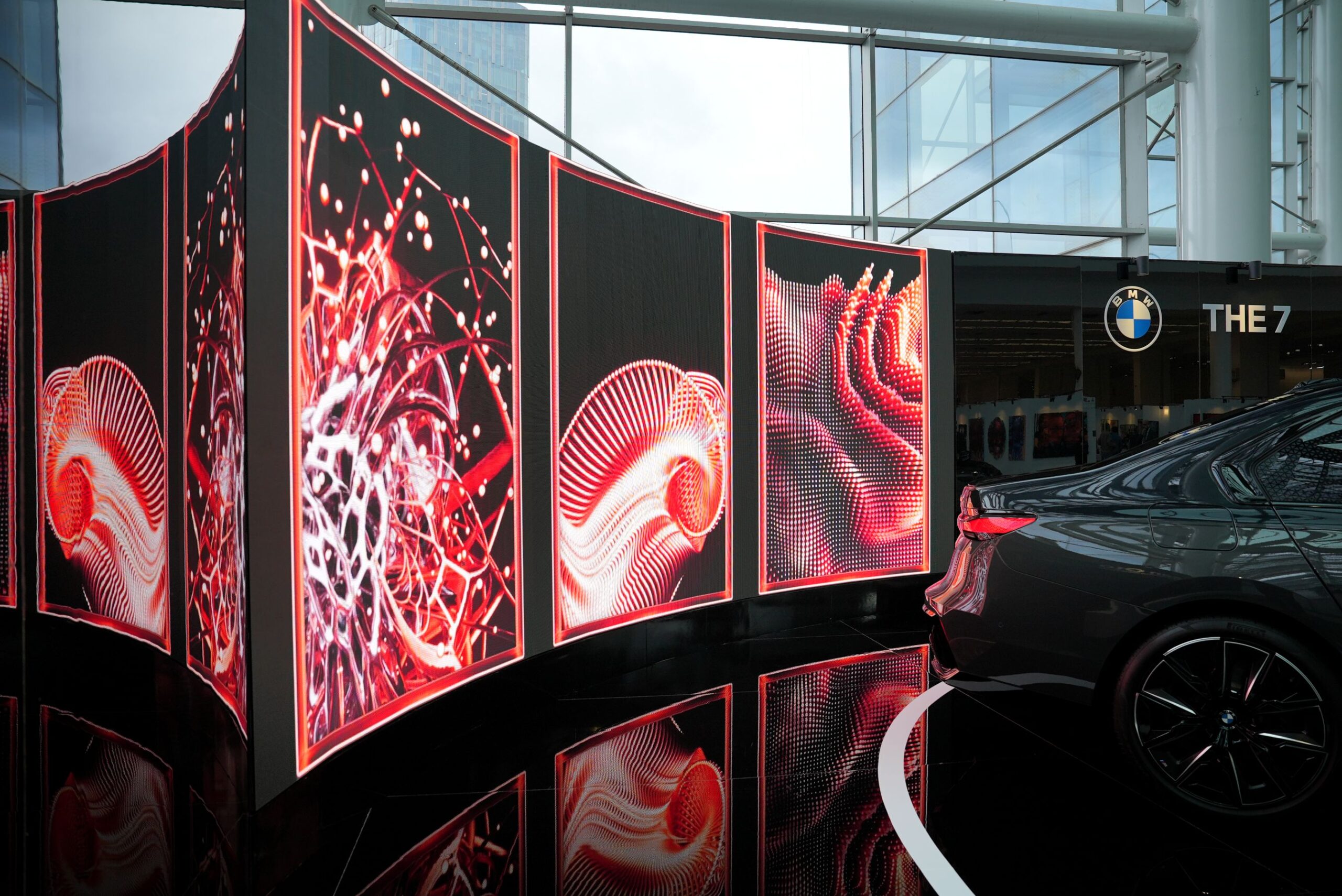 BMW 7 Serisi’nden İlham Alan "Metafold” ARTAnkara’da Ziyaretçilere Eşsiz Bir Deneyim Sundu 1 BMW 7 Serisi’nden İlham Alan "Metafold” ARTAnkara’da Ziyaretçilere Eşsiz Bir Deneyim Sundu