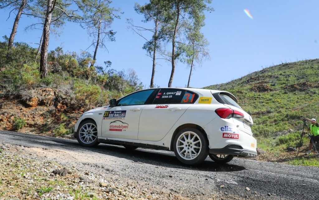 Alptekin Işıkalp'ten Marmaris'te Podyum Başarısı 4 Alptekin Işıkalp'ten Marmaris'te Podyum Başarısı