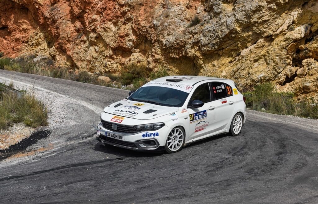 Alptekin Işıkalp'ten Marmaris'te Podyum Başarısı 1 Alptekin Işıkalp'ten Marmaris'te Podyum Başarısı