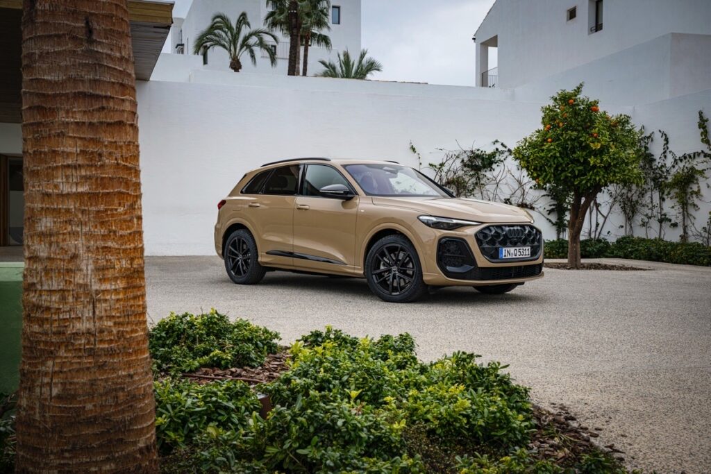 Yeni Audi Q5 Tanıtıldı: Konfor, Teknoloji ve Performans Bir Arada 1 Yeni Audi Q5 Tanıtıldı: Konfor, Teknoloji ve Performans Bir Arada