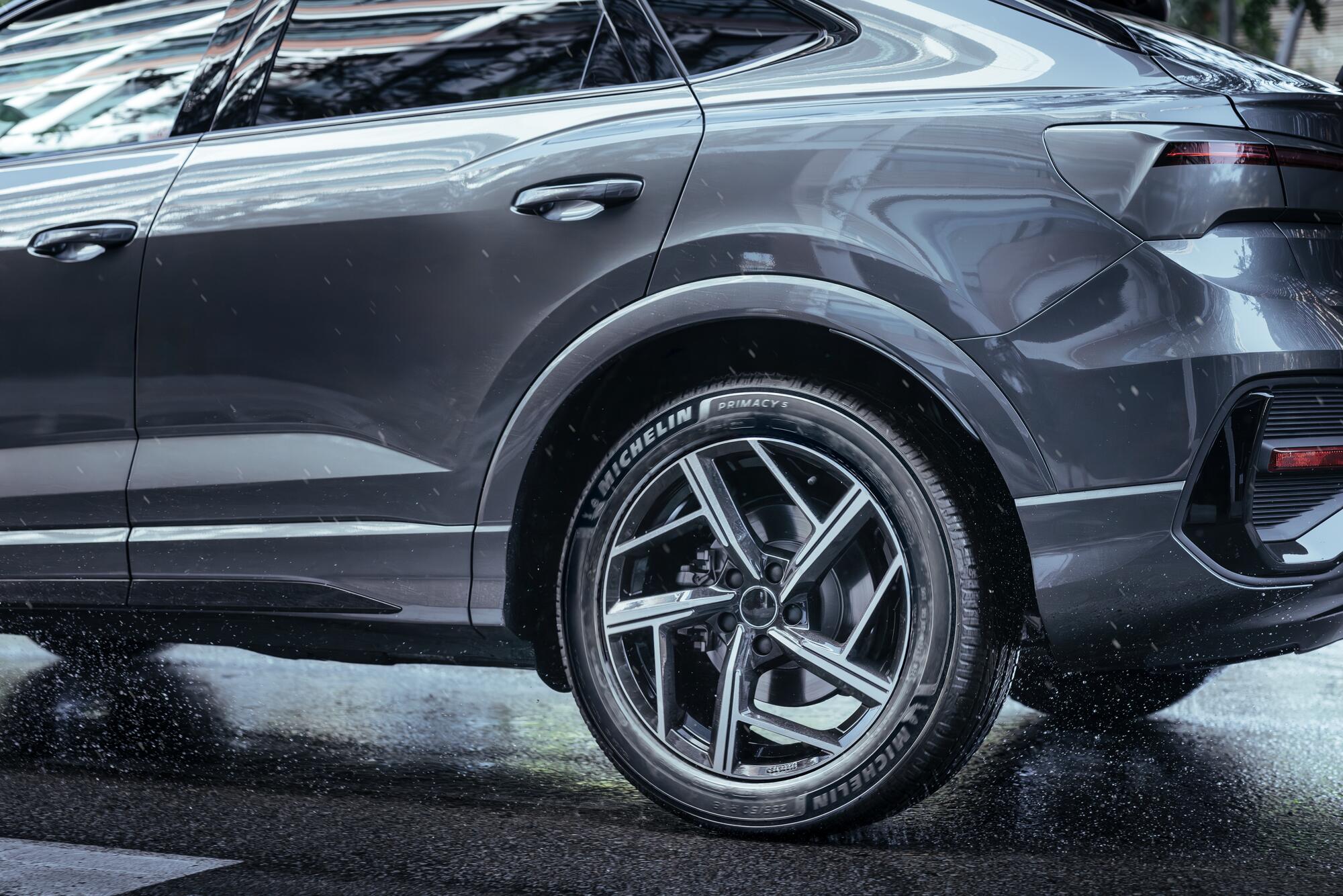 Yenilenen MICHELIN Primacy 5 1 Yenilenen MICHELIN Primacy 5