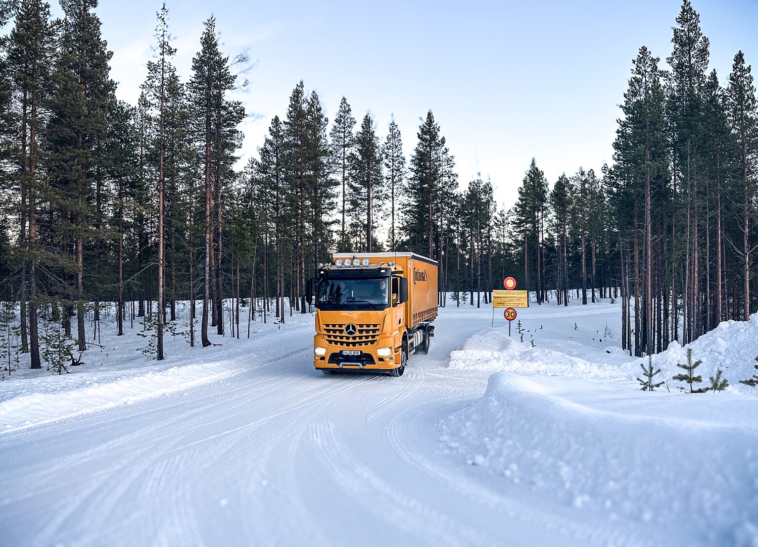 Continental Lastik Testlerinde Sınırları Zorluyor 1 Continental Lastik Testlerinde Sınırları Zorluyor