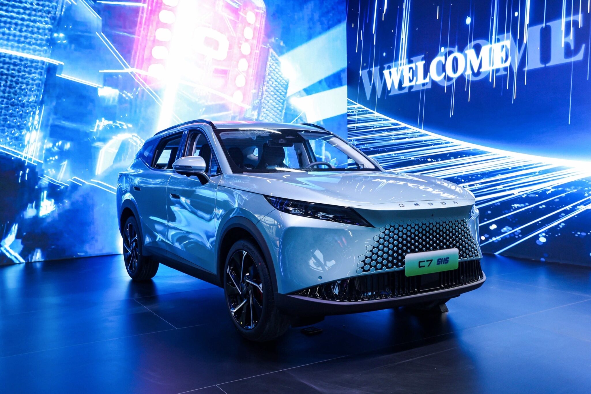 OMODA7 ile NEO Crossover Dönemi Başladı 2 OMODA7 ile NEO Crossover Dönemi Başladı