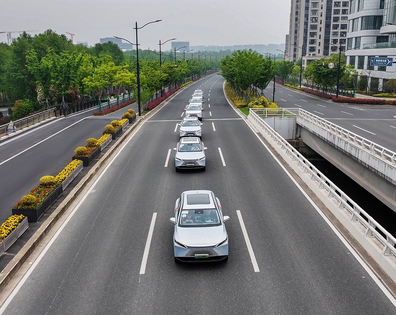 OMODA7 PHEV: 1.457 Km Menzil ile Sınıfını Aştı! 2 omoda7