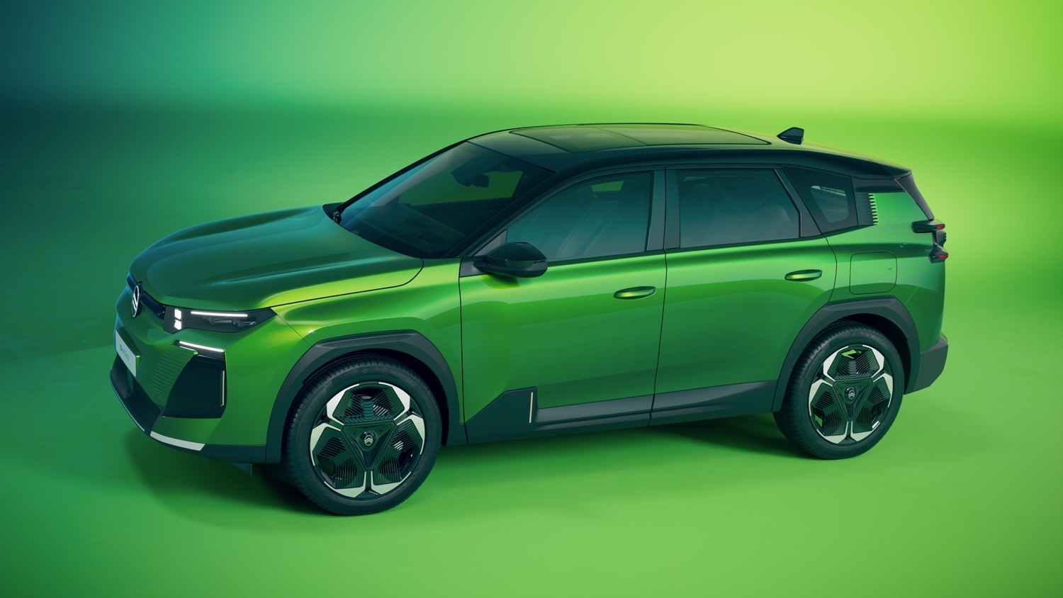 Yeni Citroën C5 Aircross Elektrikli ve Hibrit Gücüyle Geliyor 4 Yeni Citroën C5 Aircross Elektrikli ve Hibrit Gücüyle Geliyor