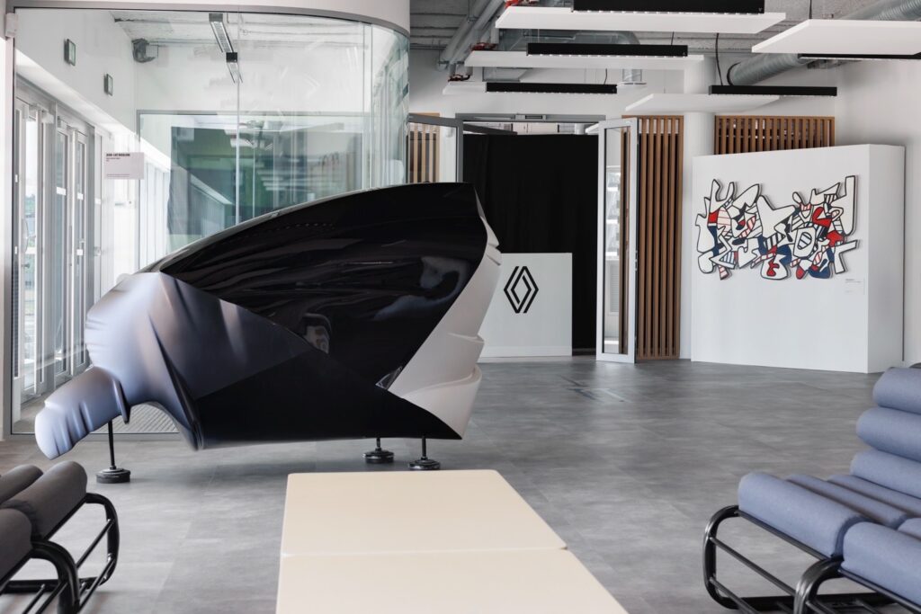 Renault’dan 125 Yıllık Tarihi Sergiyle Büyüleyen Geri Dönüş 8 Renault’dan 125 Yıllık Tarihi Sergiyle Büyüleyen Geri Dönüş