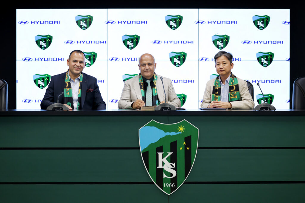 Hyundai’den Kocaelispor’a Sponsorluk 6 Hyundai’den Kocaelispor’a Sponsorluk
