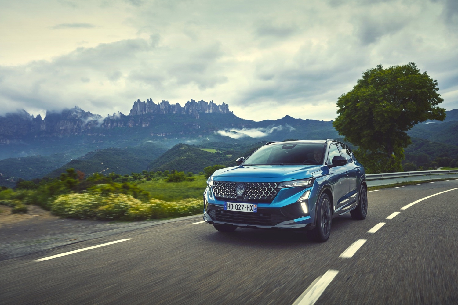 Yeni 2025 Renault Austral -