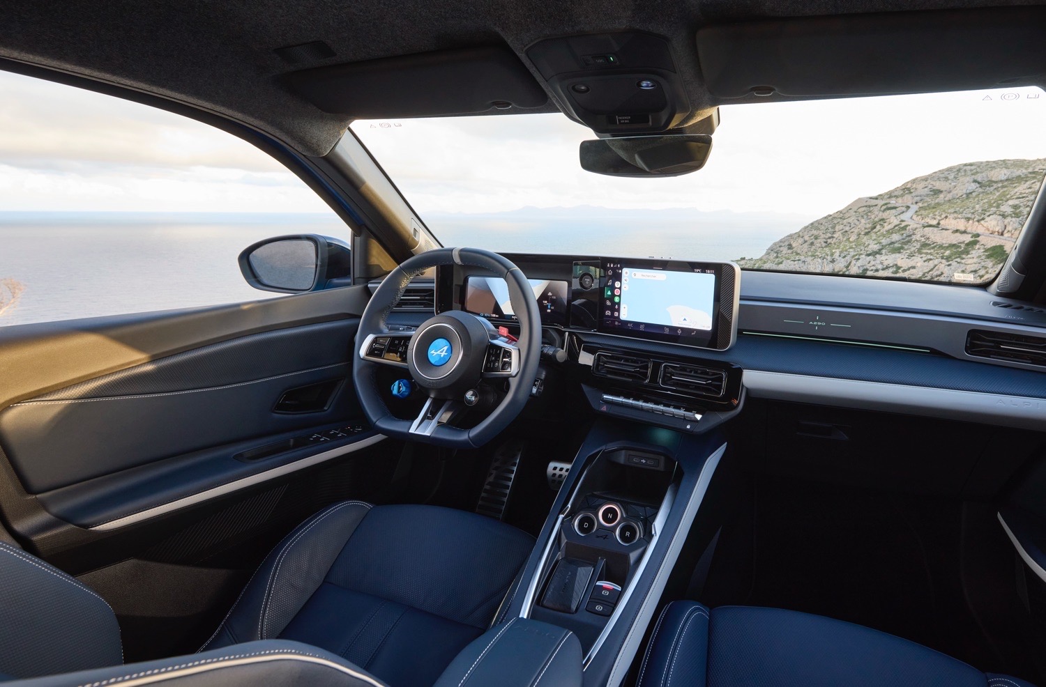 Avrupa'da Yılın Otomobili Alpine A290 Türkiye Yollarında: İşte Fiyatı ve Özellikleri! 4 ALPINE A290 GTS