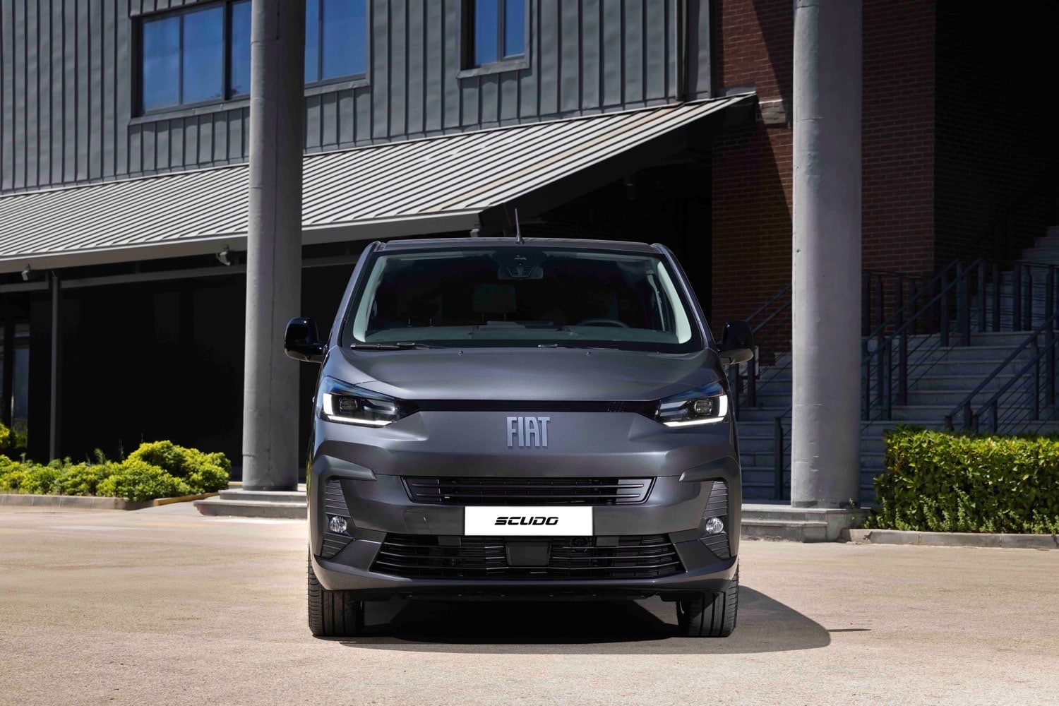 yeni fiat scudo