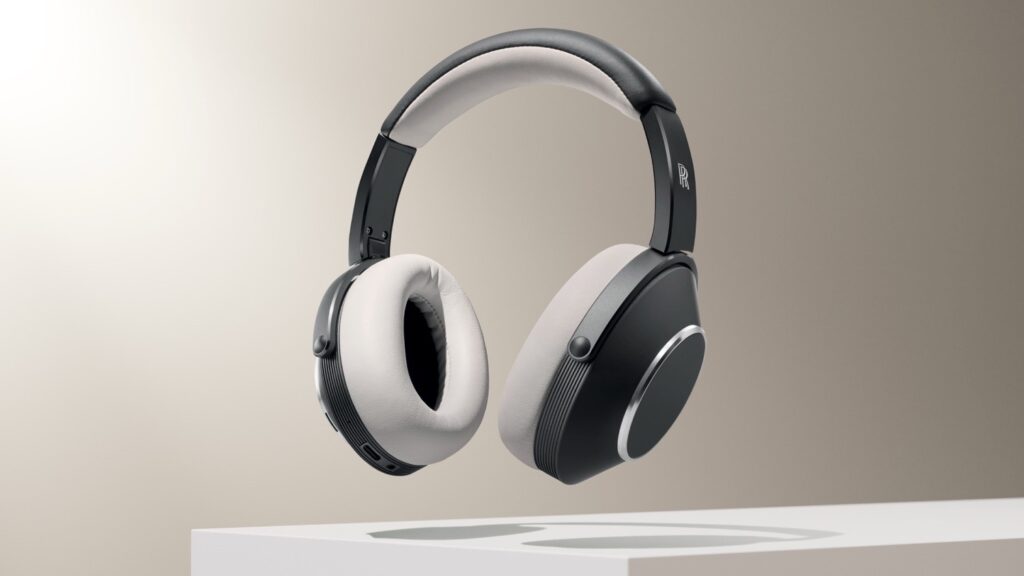 Rolls-Royce'dan Lüks Tutkunlarına Özel Aksesuar Koleksiyonu 5 Rolls-Royce'dan Lüks Tutkunlarına Özel Aksesuar Koleksiyonu