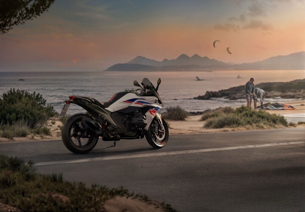 Güç, Konfor ve Teknoloji Bir Arada: BMW Motorrad'dan R 1300 Serisi! 2 Güç, Konfor ve Teknoloji Bir Arada: BMW Motorrad'dan R 1300 Serisi!