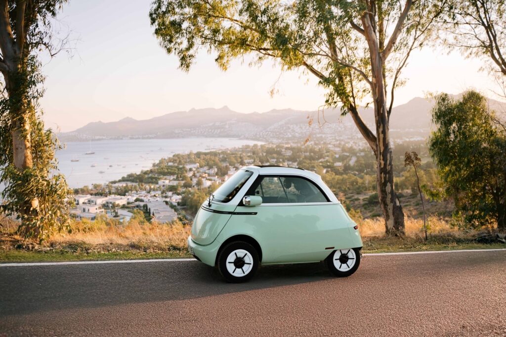 Microlino, İkonik Tasarımıyla Bodrum Yalıkavak Marina'da! 24 Microlino, İkonik Tasarımıyla Bodrum Yalıkavak Marina'da!