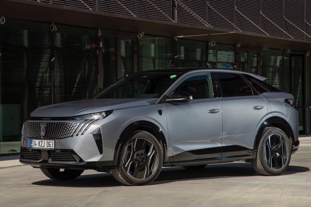 Peugeot'dan Ağustos Fırsatları: SUV'dan Hafif Ticariye Geniş Kredi Seçenekleri 30 Peugeot'dan Ağustos Fırsatları: SUV'dan Hafif Ticariye Geniş Kredi Seçenekleri