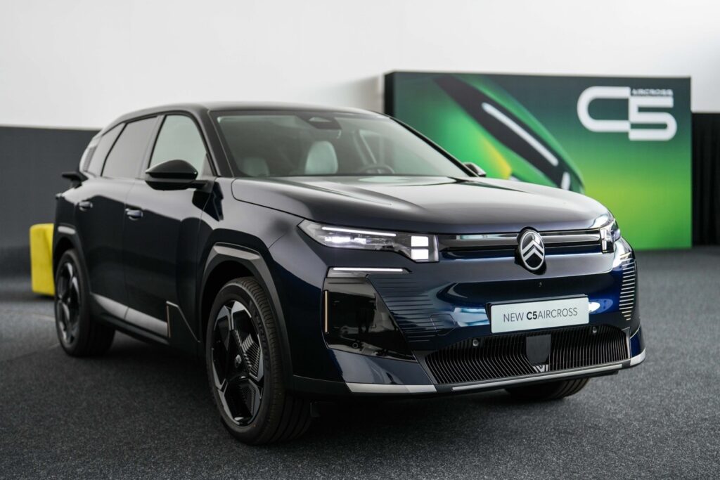 Citroën, Elektrikli Araç Pazarında Podyuma Çıktı: Yeni ë-C3 ve ë-C3 Aircross Liderliği Getirdi! 1 Citroën, Elektrikli Araç Pazarında Podyuma Çıktı: Yeni ë-C3 ve ë-C3 Aircross Liderliği Getirdi!