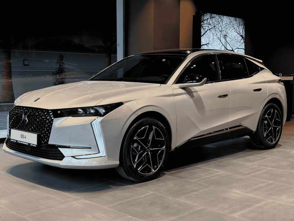 Fransız Lüksünde Ayrıcalıklı Teklifler: DS Automobiles Ekim Kampanyası Başladı 8 Fransız Lüksünde Ayrıcalıklı Teklifler: DS Automobiles Ekim Kampanyası Başladı