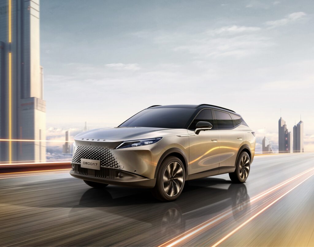 Çelik Gövde ve 21 ADAS Sistemi: OMODA 7 Güvenlik Özellikleri Standartları Yeniden Belirliyor 17 Çelik Gövde ve 21 ADAS Sistemi: OMODA 7 Güvenlik Özellikleri Standartları Yeniden Belirliyor