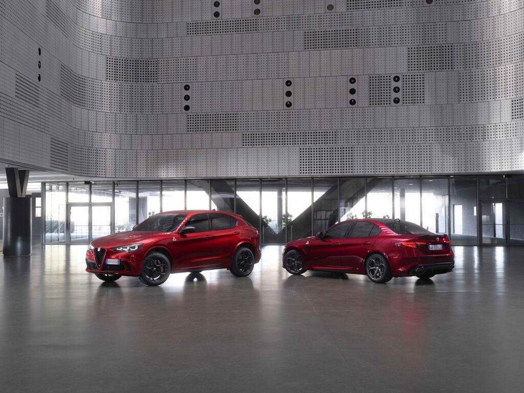 İtalyan Sportifliğinin Zirvesi: Alfa Romeo'dan Sınırlı Üretim "Collezione" Serisi 1 İtalyan Sportifliğinin Zirvesi: Alfa Romeo'dan Sınırlı Üretim "Collezione" Serisi